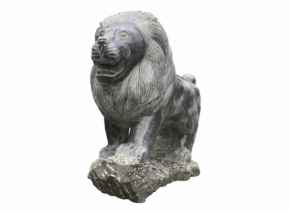 Löwe Statue