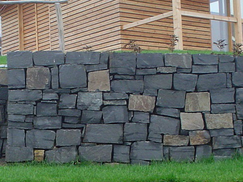 Basalt Mauerstein
